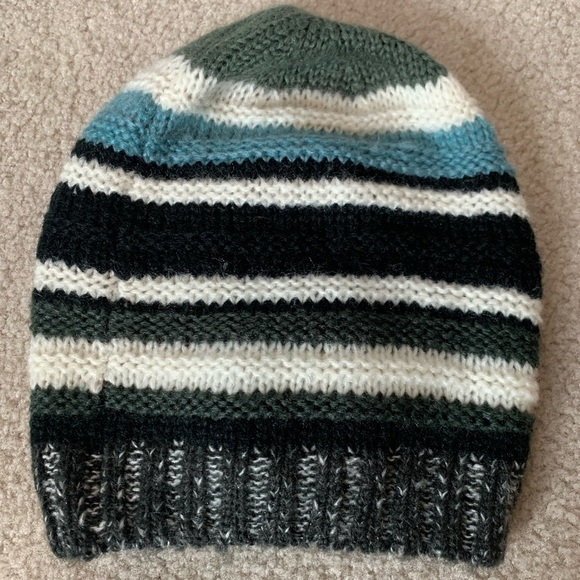 Prana Pasha Beanie Knit Hat Flower Women One Size - Picture 4 of 7